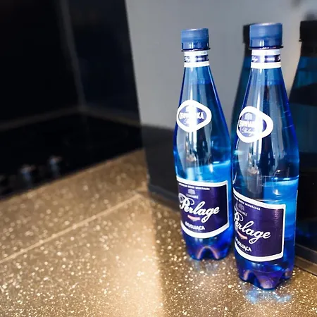 Debina Z Miejscem Parkingowym