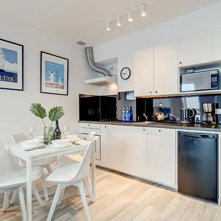 Debina Z Miejscem Parkingowym Lägenhet Świnoujście