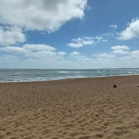 Debina Z Miejscem Parkingowym