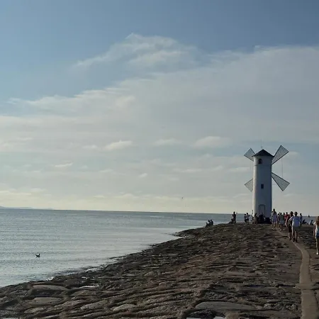 Debina Z Miejscem Parkingowym * Świnoujście