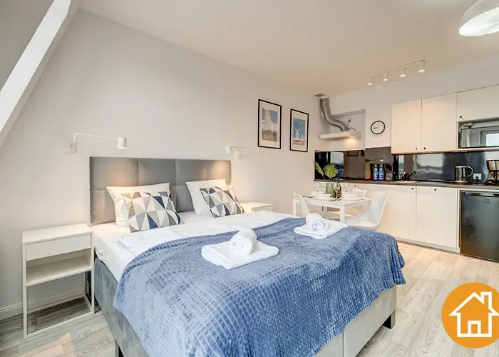 Debina Z Miejscem Parkingowym