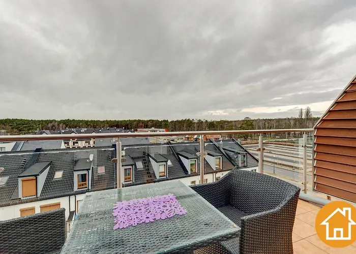 Debina Z Miejscem Parkingowym Świnoujście