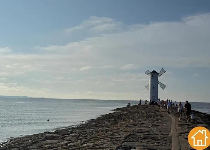 Debina Z Miejscem Parkingowym * Świnoujście